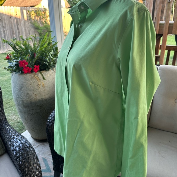 Lands' End Light Green Broadcloth Shirt - Picture 5 of 7